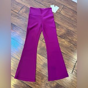 New with tags- Athleta Rob Crop Flare.